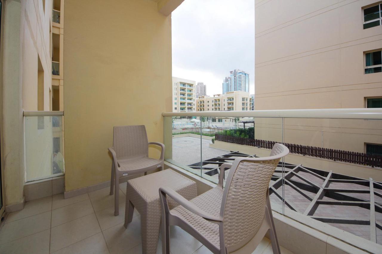 New Arabian Al Dhafra 2 The Greens 1 Br Dubai Esterno foto