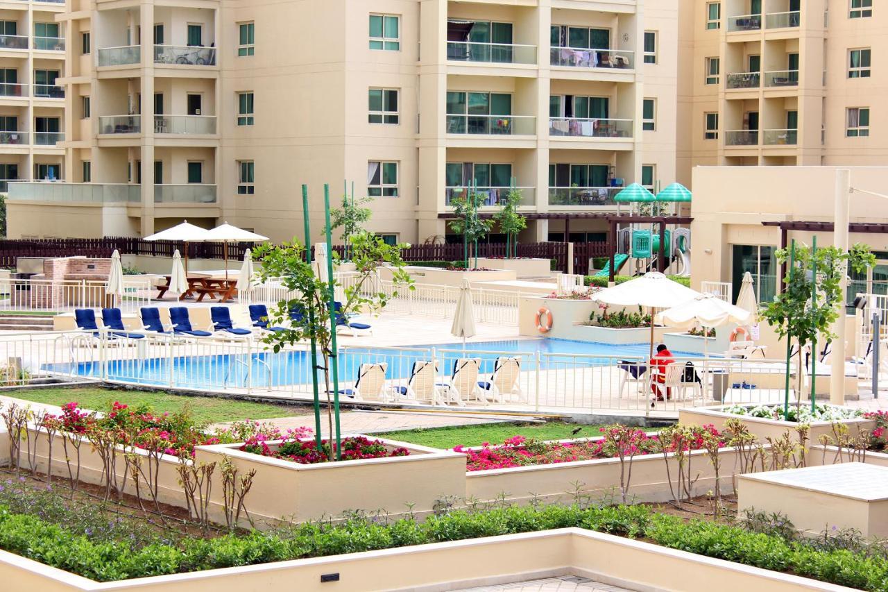 New Arabian Al Dhafra 2 The Greens 1 Br Dubai Esterno foto
