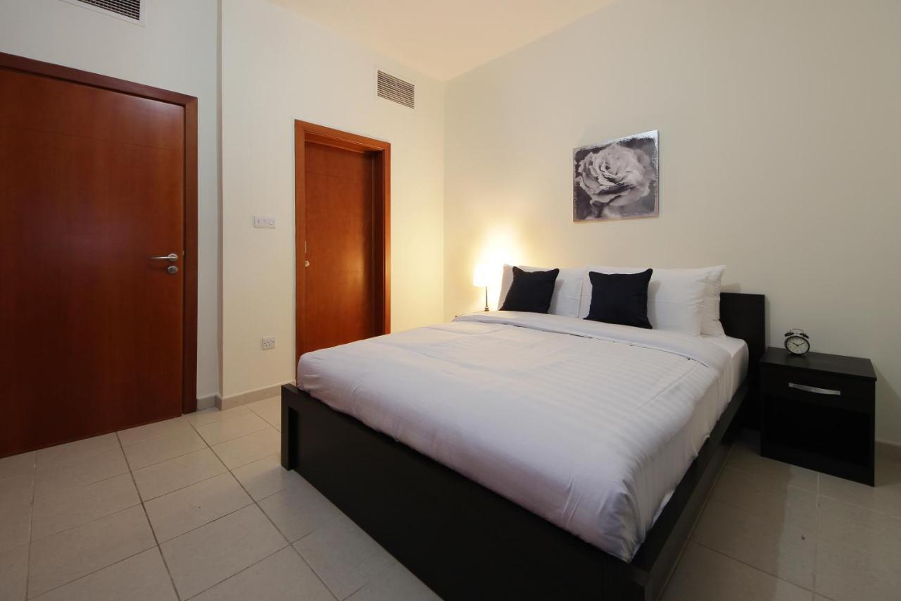 New Arabian Al Dhafra 2 The Greens 1 Br Dubai Esterno foto